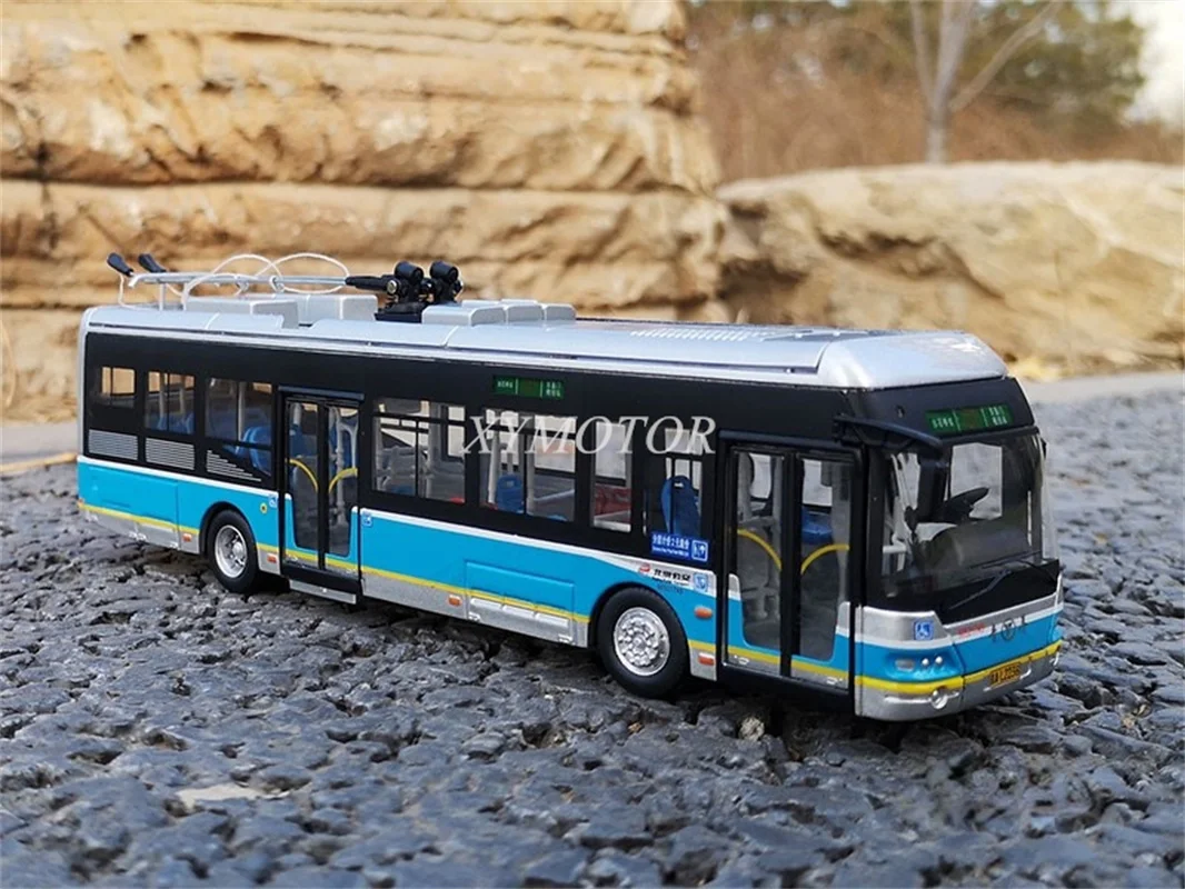 1/64 Beijing City Bus lane No.107 Electric Bus Diecast Model Car Kids Boys Girls Toys Gifts For Display Collection Ornaments
1/64 Beijing City Bus lane No.107 Electric Bus Diecast Model Car Kids Boys Girls Toys Gifts For Display Collection Ornaments