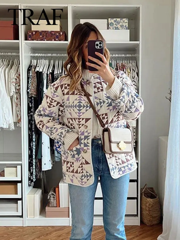 TRAF 2023 Female Fashion Winter Coat Chic Irregular Printing O Neck Loose Jacket Women Warm High Street Outerwear Woman Coats
TRAF 2023 Female Fashion Winter Coat Chic Irregular Printing O Neck Loose Jacket Women Warm High Street Outerwear Woman Coats