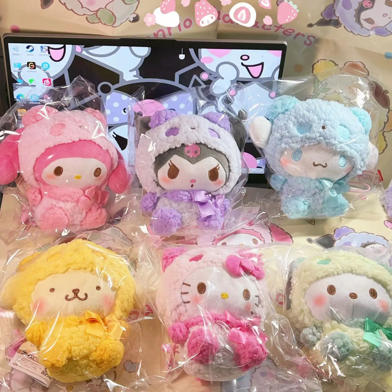 Симпатичная мультяшная Новинка Sanrio плюшевая кукла Kurome Hello Kitty Ночная Спящая кукла детские подарки
Симпатичная мультяшная Новинка Sanrio плюшевая кукла Kurome Hello Kitty Ночная Спящая кукла детские подарки