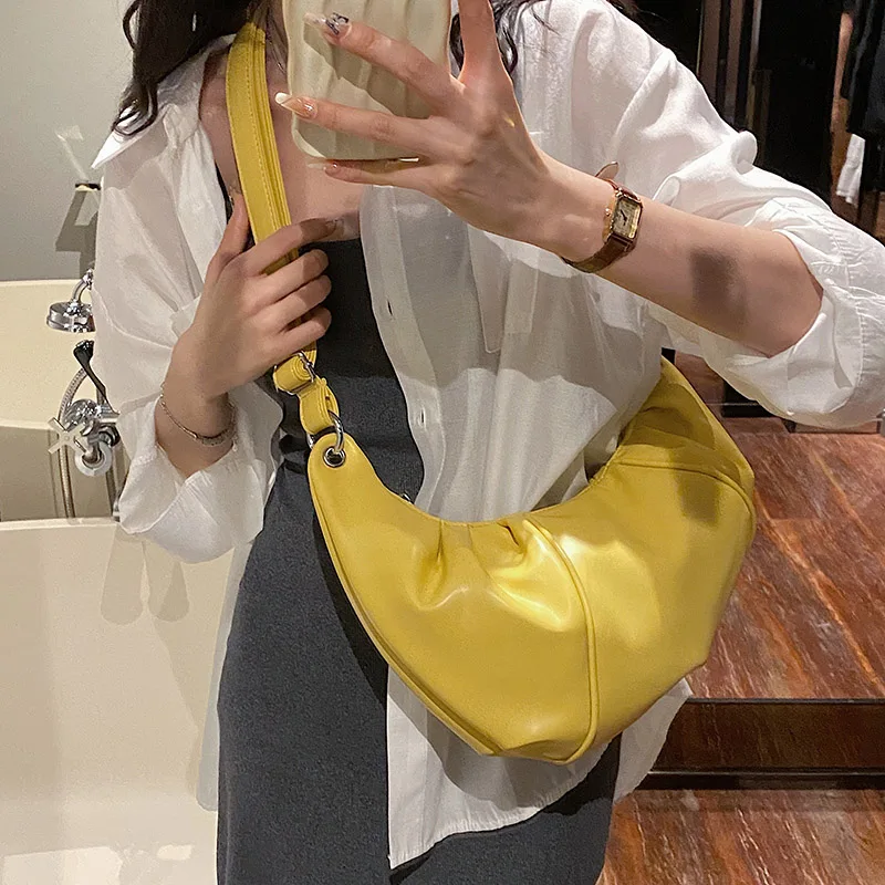 2023 Solid Color Simple Messenger Bag for Girls Sac Women Fashion Shoulder Bags Fold Half Moon Designer Crossbody Bags Luxury
2023 Solid Color Simple Messenger Bag for Girls Sac Women Fashion Shoulder Bags Fold Half Moon Designer Crossbody Bags Luxury