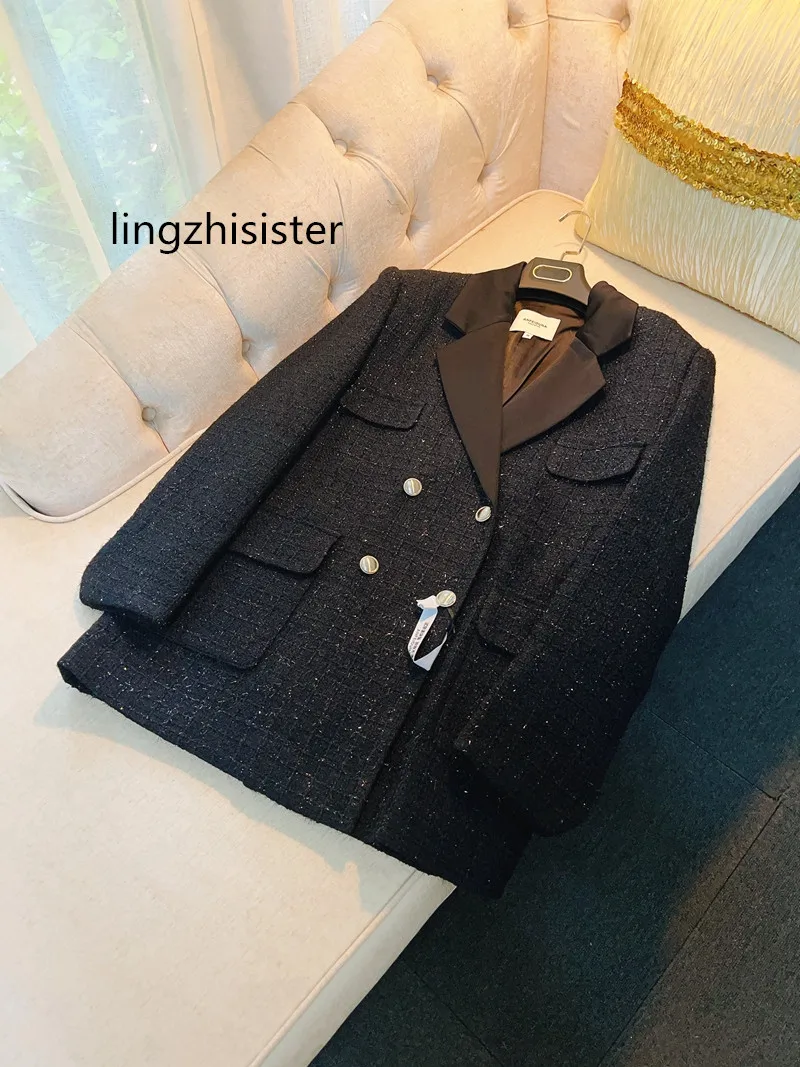 Women Black Blazer French Vintage Elegant Top Quality Ladies Tweed Autumn Outerwear Female New Arrive
Women Black Blazer French Vintage Elegant Top Quality Ladies Tweed Autumn Outerwear Female New Arrive