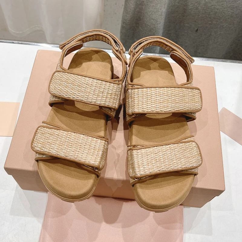 Female Round Head Sandals Summer New Weave Design One Strap Upper Non-slip Sandals Comfort Texture Wear Resistant Ladies Shoes
Female Round Head Sandals Summer New Weave Design One Strap Upper Non-slip Sandals Comfort Texture Wear Resistant Ladies Shoes