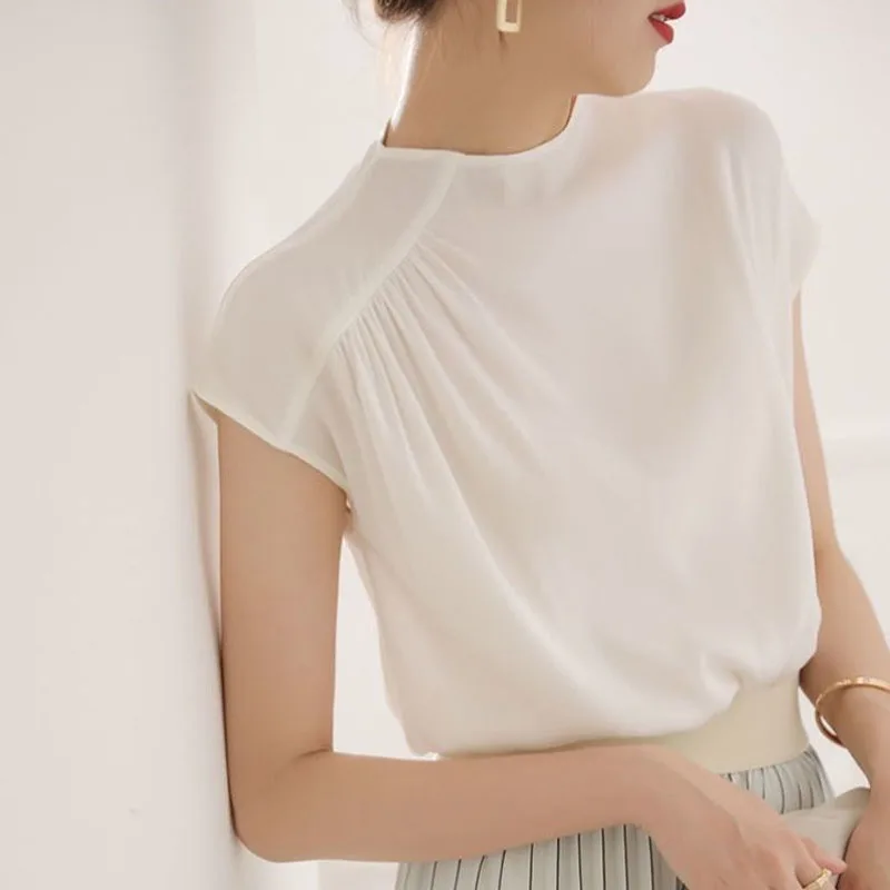 Vintage Solid Color Fashion Female Clothing 2023 Summer Round Neck Comfortable Folds Tops Women New All-match Elegant T-shirt
Vintage Solid Color Fashion Female Clothing 2023 Summer Round Neck Comfortable Folds Tops Women New All-match Elegant T-shirt