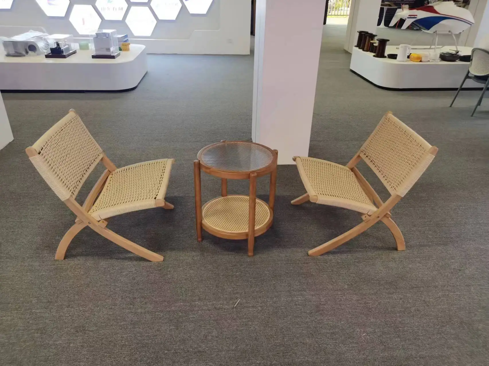 

Nordic solid wood rope woven folding chairs, hotels, homestays, living rooms, balconies, lazy people, leisure chairs, coffee tab