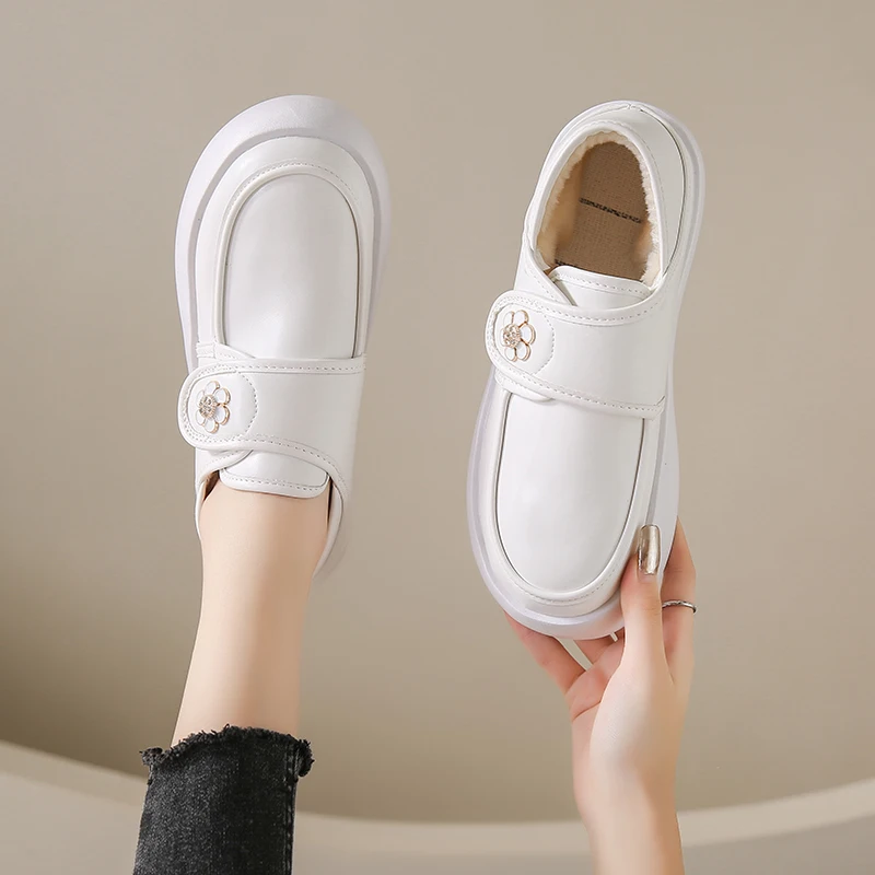 Women's Winter Plush Loafers Shoes Casual Soft Memory Foam Comfortable Slip On Dress Shoes for Lady
Women's Winter Plush Loafers Shoes Casual Soft Memory Foam Comfortable Slip On Dress Shoes for Lady