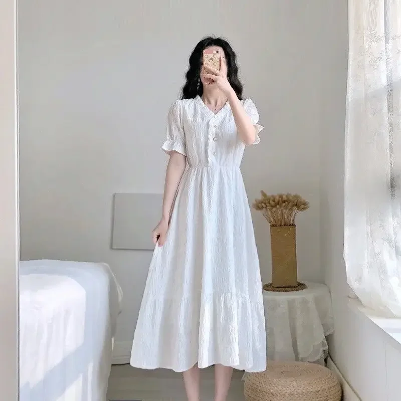 2024 Summer New Korean Version of The Popular Dress Bellflower French Retro Temperament Fairy Small Fragrance White Dress
2024 Summer New Korean Version of The Popular Dress Bellflower French Retro Temperament Fairy Small Fragrance White Dress