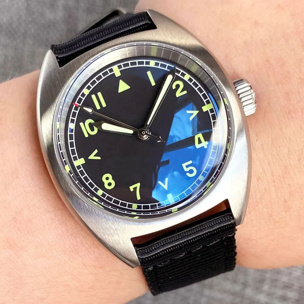 2023 New Military Watches for Men NH35 Mechanical Wristwatch 200m Waterproof AR Domed Sapphire Glass Customize Logo Lume Hand
2023 New Military Watches for Men NH35 Mechanical Wristwatch 200m Waterproof AR Domed Sapphire Glass Customize Logo Lume Hand