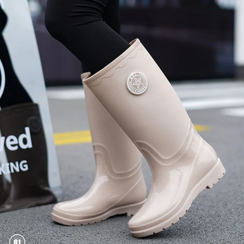 

New Women Fashion Knee-high PVC Rain Boots Waterproof Woman Tall Rainboots Non-slip Outdoor Fishing Wellies Boots Water Shoes