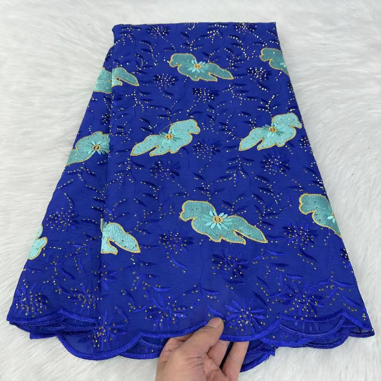 Royal Blue Nigerian Swiss Lace Fabric Pure Cotton Embroidered Fabric with Crystal African Lace Fabrics for Sewing Formal Dresses
Royal Blue Nigerian Swiss Lace Fabric Pure Cotton Embroidered Fabric with Crystal African Lace Fabrics for Sewing Formal Dresses