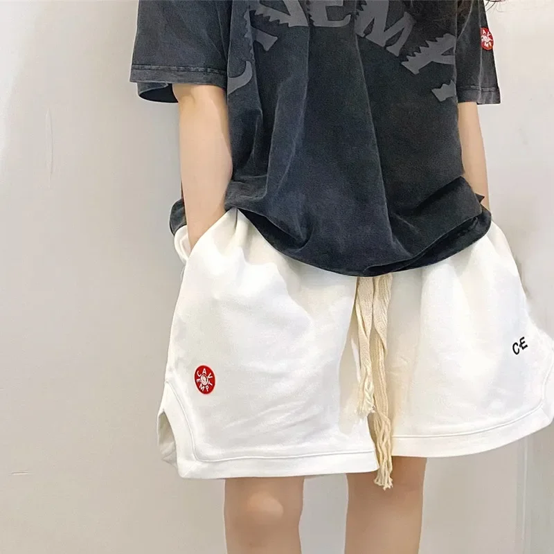 2024 модные мужские шорты Cavempt 1:1 CAV EMPT C.E с карманами махровые Хлопковые женские Шорты однотонные Бриджи на шнурке 
2024 модные мужские шорты Cavempt 1:1 CAV EMPT C.E с карманами махровые Хлопковые женские Шорты однотонные Бриджи на шнурке