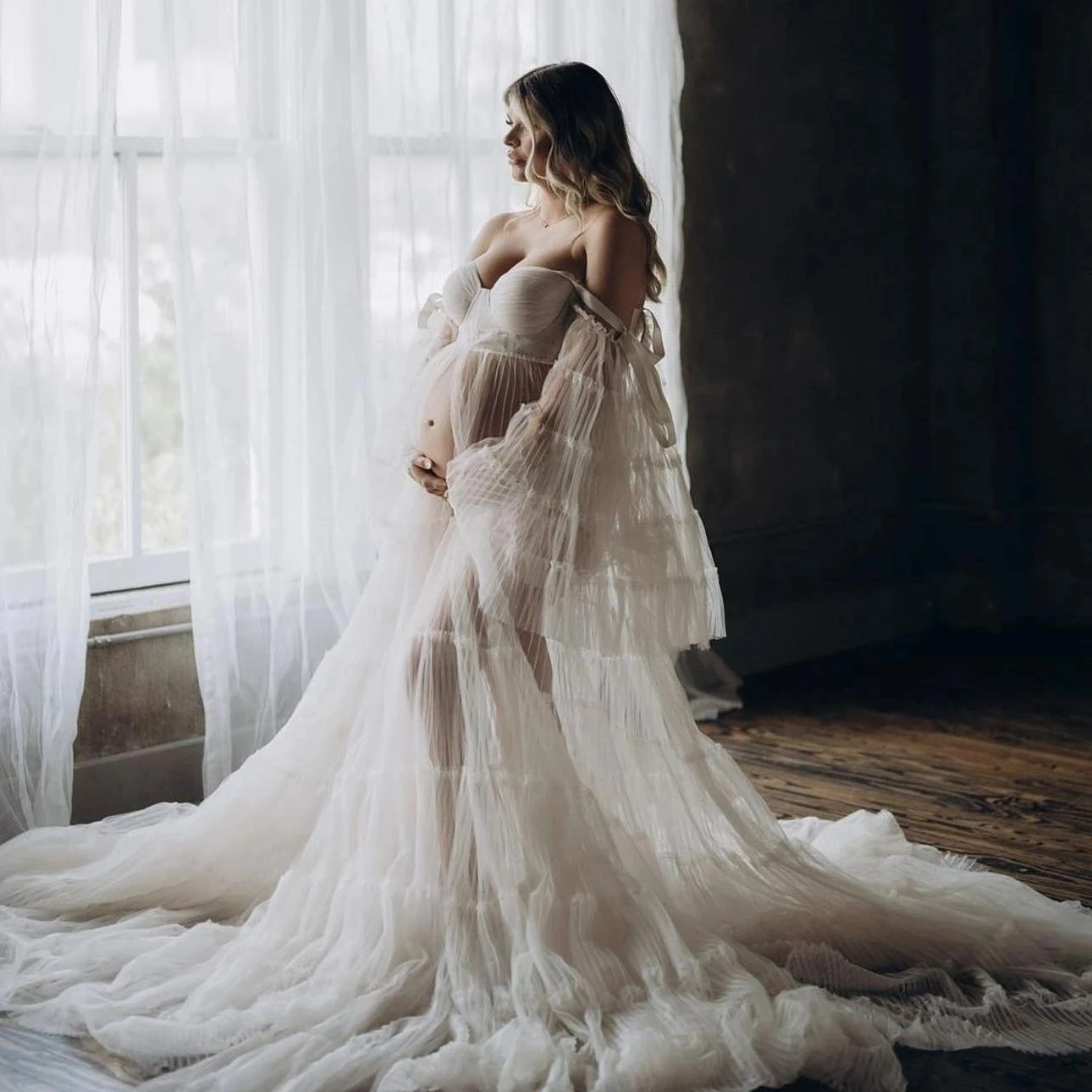 Gorgeous Ivory Pleated Tulle Maternity Dress for Photoshoot Illusion Sweetheart Fluffy Mesh Pregnant Women Photography Dresses
Gorgeous Ivory Pleated Tulle Maternity Dress for Photoshoot Illusion Sweetheart Fluffy Mesh Pregnant Women Photography Dresses