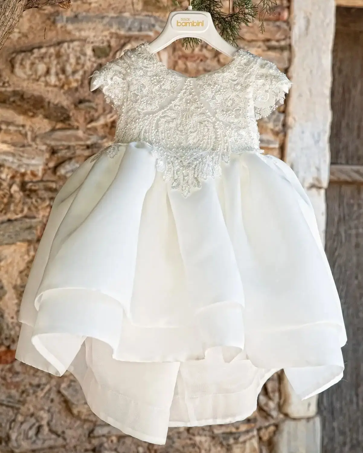 

Vintage White Baby Christening Gowns Lace Appliques Tiered Girls Baptism Bows Newborn Kids Birthday First Communion Dresses