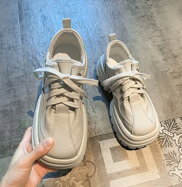 2024 Hot Running Shoes for Mens and Womens Functional Straps Retro Sneakers Comfortable Trainers Casual Walking Shoes
2024 Hot Running Shoes for Mens and Womens Functional Straps Retro Sneakers Comfortable Trainers Casual Walking Shoes