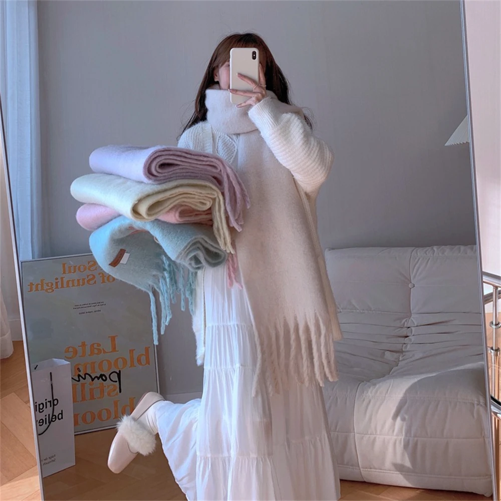 Luxury Winter Cashmere Scarf Women Long Solid Color Tassel Shawl Pashmina Men Thickened Foulard Blanket Hijab Stoles Christmas
Luxury Winter Cashmere Scarf Women Long Solid Color Tassel Shawl Pashmina Men Thickened Foulard Blanket Hijab Stoles Christmas