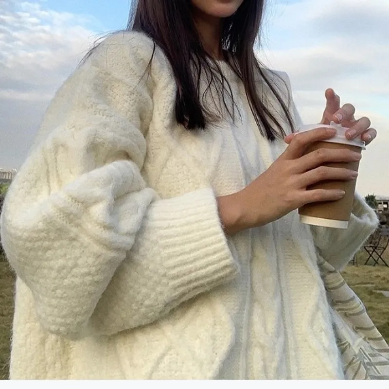 New Solid Pullover Fried Dough Twists Sweater Loose Outer Knit Top Slouchy Style Fashion Limited At a loss shirts for women
New Solid Pullover Fried Dough Twists Sweater Loose Outer Knit Top Slouchy Style Fashion Limited At a loss shirts for women
