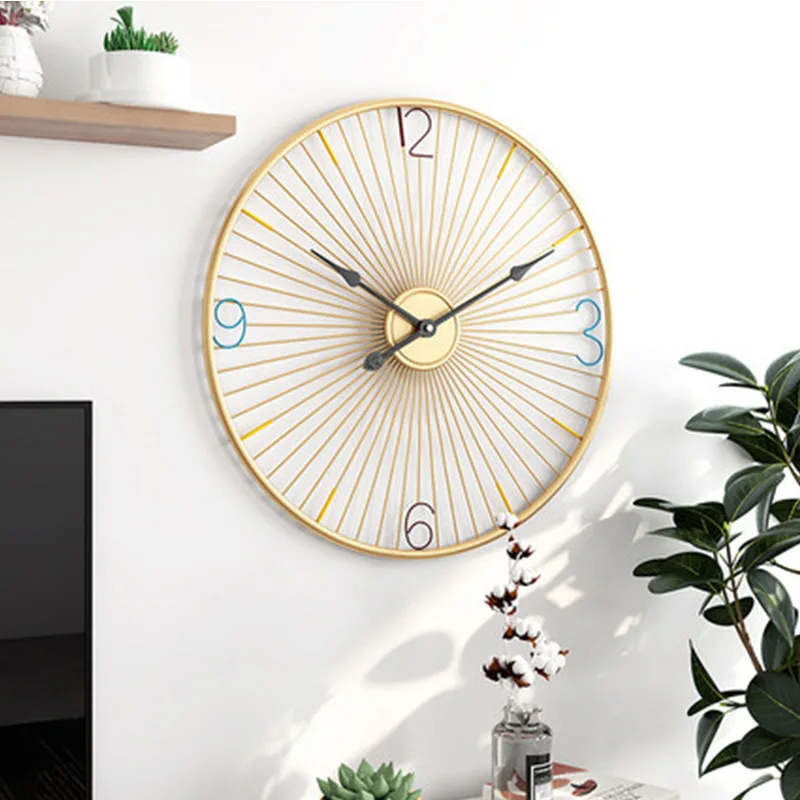 Luxury Gold Clock 20 Inch Vintage Luxury Wall Clock Hollow Iron Silent Wall Clock For Living Room Decor Minimalist Wall Art Gift
Luxury Gold Clock 20 Inch Vintage Luxury Wall Clock Hollow Iron Silent Wall Clock For Living Room Decor Minimalist Wall Art Gift