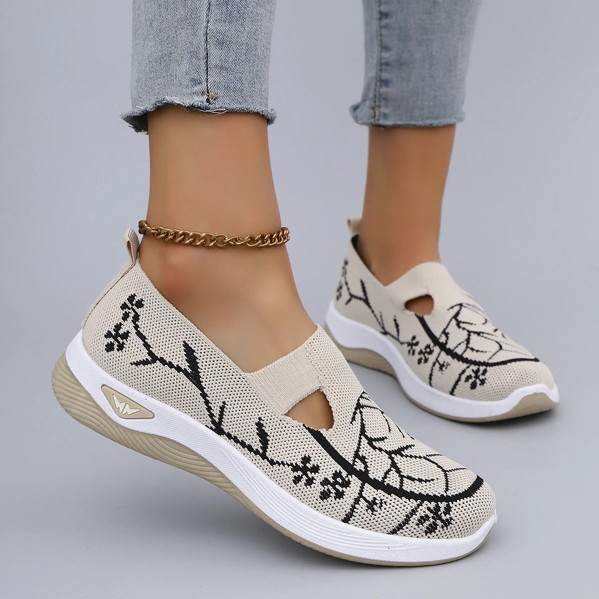 Spring New Women's Casual Sports Shoes Comfortable, Breathable, Lightweight, Wear Resistant Lazy Shoes, Soft Soled Flat Shoes 18 Sd9f013b4cba34f009a6234a929396b10o