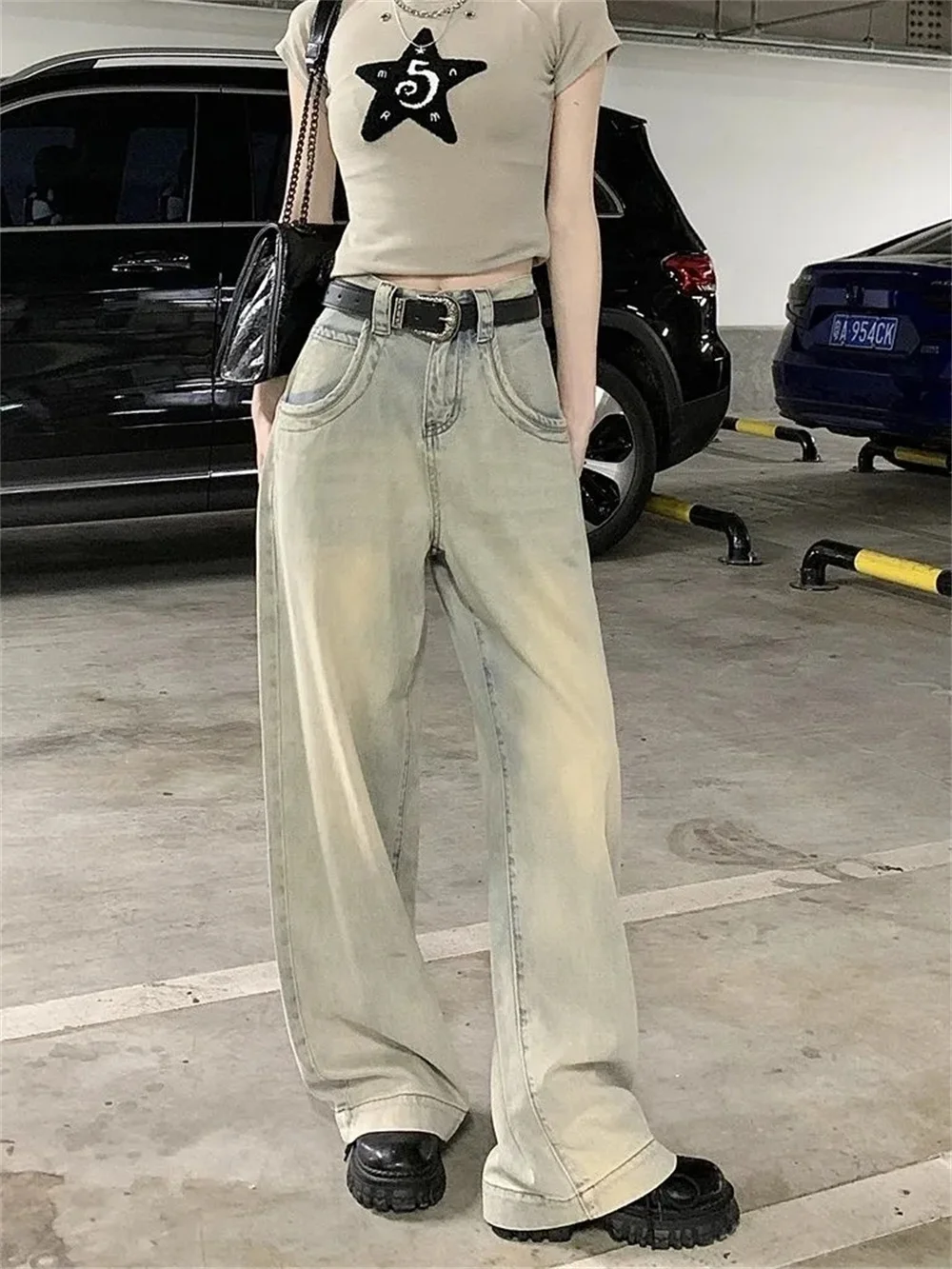 Women Blue Jeans Contrasting Colors High Waist American Street Wide Leg Pants Fashion Baggy Vintage Straight Autumn New Trousers
Women Blue Jeans Contrasting Colors High Waist American Street Wide Leg Pants Fashion Baggy Vintage Straight Autumn New Trousers