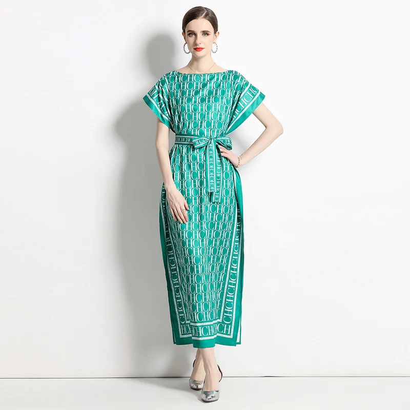 

2023 Summer New Fashion Runway Green Letters Print Party Dress Women Slash Neck Batwing Sleeve Lace Up Belt Long Robes N2060
