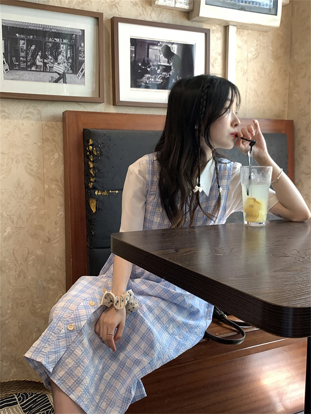 2023 New Spring/Summer Women's Wear Japanese Commuter Casual Wide Pine Plaid Holiday Style Small Dress
2023 New Spring/Summer Women's Wear Japanese Commuter Casual Wide Pine Plaid Holiday Style Small Dress