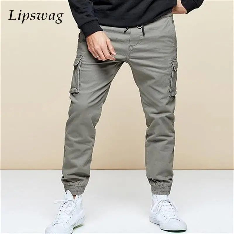 2023 Spring Autumn Casual Mens Cargo Pant Streetwear Fashion Patchwork Pockets Design Pants For Men Leisure Solid Color Trousers
2023 Spring Autumn Casual Mens Cargo Pant Streetwear Fashion Patchwork Pockets Design Pants For Men Leisure Solid Color Trousers