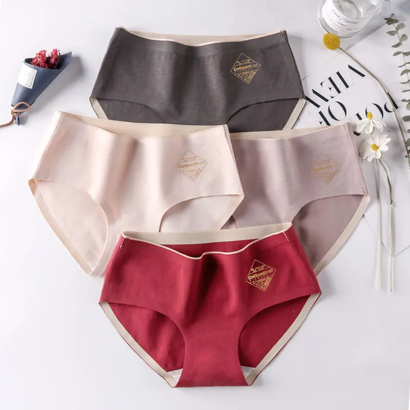 Underwear Women's Waist Traceless Antibacterial Underwear Women's Breathable Hip Comfortable Briefs 
Underwear Women's Waist Traceless Antibacterial Underwear Women's Breathable Hip Comfortable Briefs