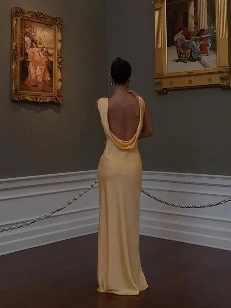 Elegant Backless Women Satin Maxi Dress Fashion Slim V-neck Sleeveless Dresses 2024 Female Yellow Chic Banquet Evening Robes
Elegant Backless Women Satin Maxi Dress Fashion Slim V-neck Sleeveless Dresses 2024 Female Yellow Chic Banquet Evening Robes