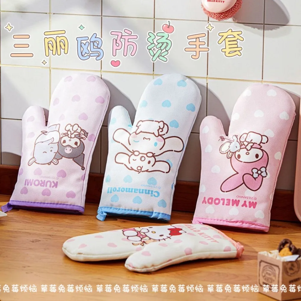 

New genuine Hello Kitty insulated gloves Sanrio anime Kuromi Kawaii high temperature suitable for microwave oven thickening gift