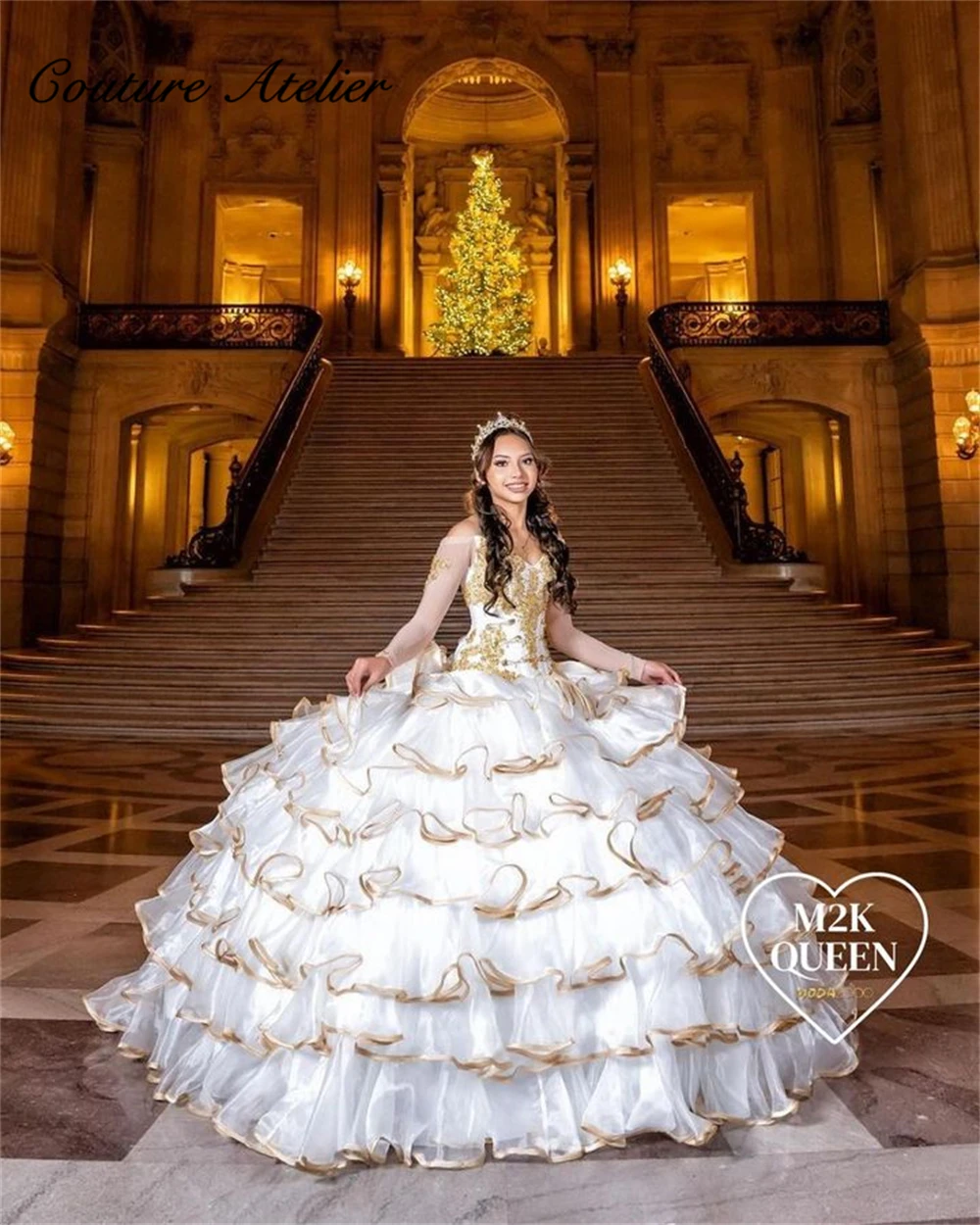 Court Vintage Gold Beaded Appliques White Ruffels Long Sleeve Quinceanera Dresses For Girl Ball Gown Wedding Dress Sweet 15 16
Court Vintage Gold Beaded Appliques White Ruffels Long Sleeve Quinceanera Dresses For Girl Ball Gown Wedding Dress Sweet 15 16