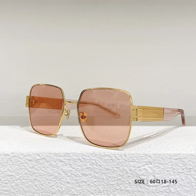 

Classic retro square sunglasses for women's gradient lenses with metal frame sunglasses for women's retro fashion Oculos De Sol