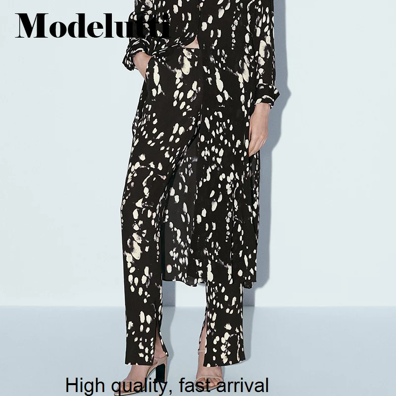 Spring 2023 New Summer Fashionable Printed Pants Women Slim Straight Long Trousers Simple Casual Bottoms Female Chic
Spring 2023 New Summer Fashionable Printed Pants Women Slim Straight Long Trousers Simple Casual Bottoms Female Chic