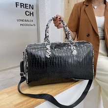 YILIAN Travel bag Large capacity for men and women 2022 new crocodile print luggage bag fashion authentic hand-held backpack
YILIAN Travel bag Large capacity for men and women 2022 new crocodile print luggage bag fashion authentic hand-held backpack