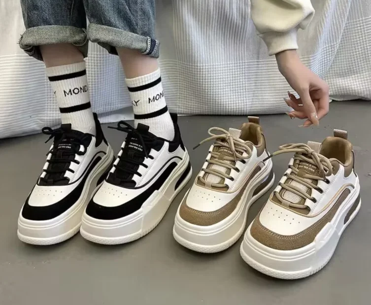 Fashion Women Lightweight Sneakers Running Shoes Outdoor Sports Shoes Breathable Mesh Comfort Running Shoes Air Cushion Lace Up
Fashion Women Lightweight Sneakers Running Shoes Outdoor Sports Shoes Breathable Mesh Comfort Running Shoes Air Cushion Lace Up