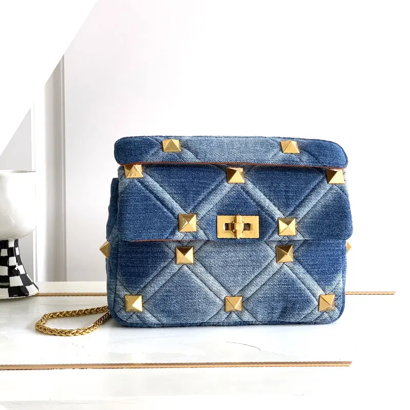2023 New Women's Bag Denim Flap Bag Vintage Chain Handbag Fashion Bucket Bag Handbag Classic Handbag One Shoulder Crossbody Bag
2023 New Women's Bag Denim Flap Bag Vintage Chain Handbag Fashion Bucket Bag Handbag Classic Handbag One Shoulder Crossbody Bag