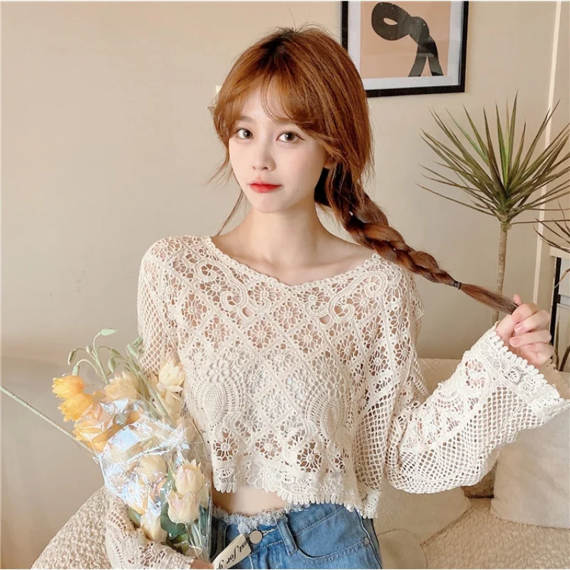 Summer Sweet Cutout Thin Knitted Sun Protection Loose Short Blouse Lace Shirt for Women Wholesale
Summer Sweet Cutout Thin Knitted Sun Protection Loose Short Blouse Lace Shirt for Women Wholesale