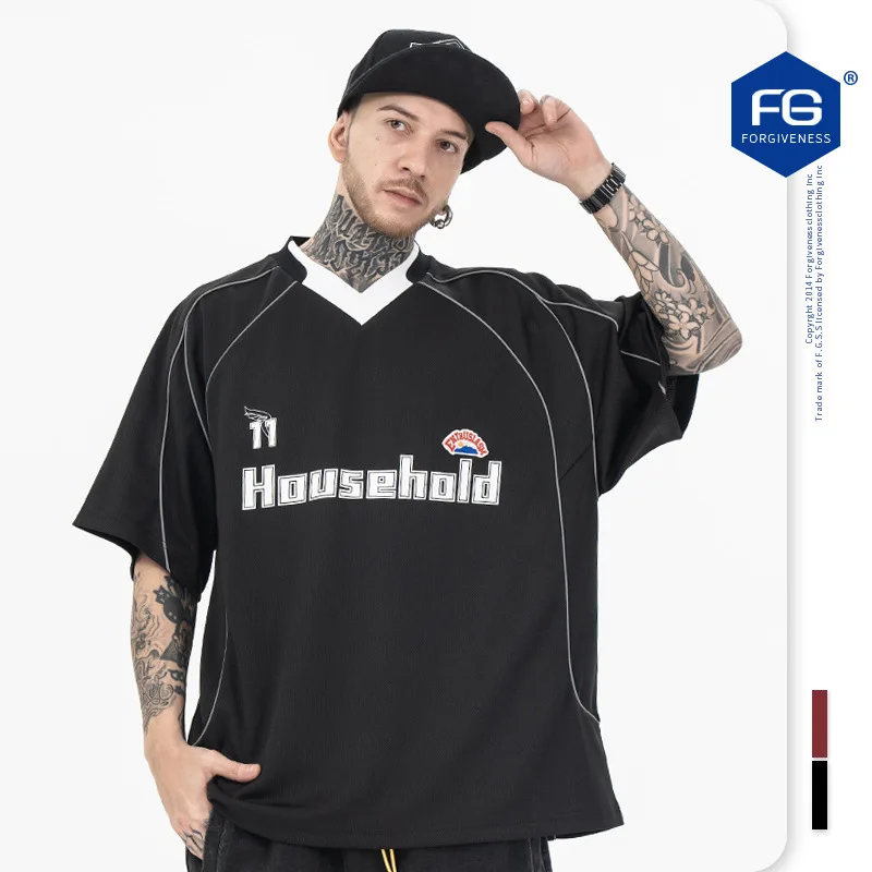 2023SS New Trendy Hip-hop Patchwork Letter Casual Design with Embroidered V-neck Short Sleeved T-shirt for Men Oversized
2023SS New Trendy Hip-hop Patchwork Letter Casual Design with Embroidered V-neck Short Sleeved T-shirt for Men Oversized