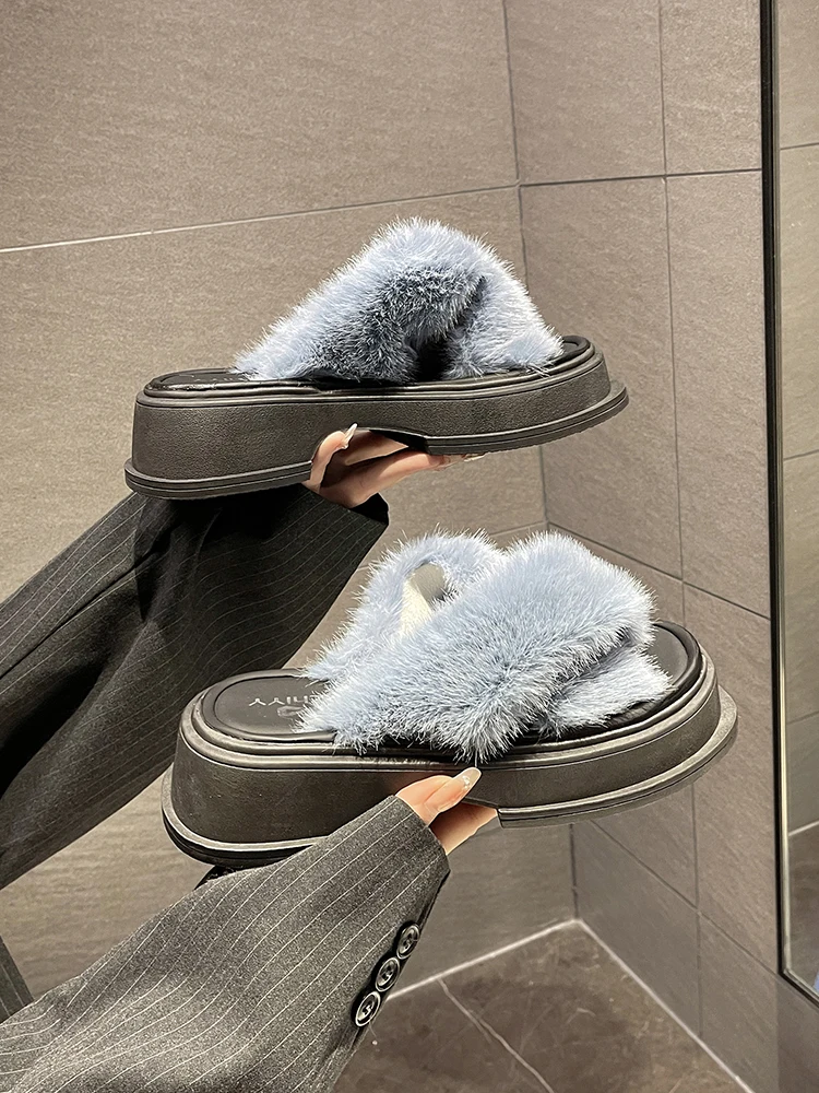 Женская обувь, Тапочки, новые пляжные сандалии с перекрестными ремешками на толстой подошве для лета и осени 2023
Женская обувь, Тапочки, новые пляжные сандалии с перекрестными ремешками на толстой подошве для лета и осени 2023