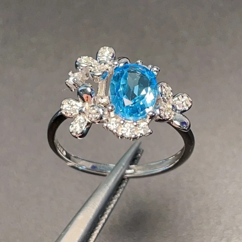Sterling Silver London Blue Topaz Ring with Gold Plating 6mm*8mm VVS Grade 1ct Natural Topaz 925 Silver Jewelry for Daily Wear
Sterling Silver London Blue Topaz Ring with Gold Plating 6mm*8mm VVS Grade 1ct Natural Topaz 925 Silver Jewelry for Daily Wear