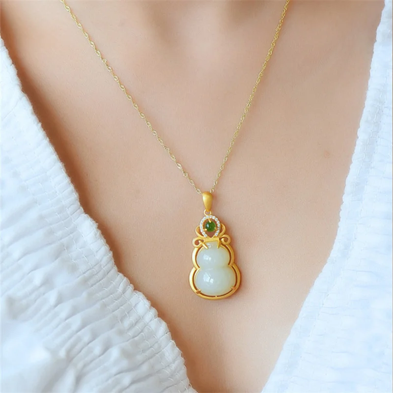 Hign-end Jade Hollow Gourd Flower Pendant Necklace For Lady Anniversary Accessories Fashion Lady Gold S925 Clavicle Necklace
Hign-end Jade Hollow Gourd Flower Pendant Necklace For Lady Anniversary Accessories Fashion Lady Gold S925 Clavicle Necklace
