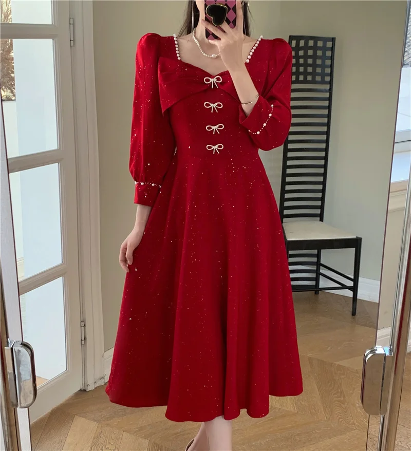 Vintage Autumn and Winter New Christmas Dress Red Dress Fashion Square Neck Bow Simple Slim Thin Long-sleeved Elegant Woman
Vintage Autumn and Winter New Christmas Dress Red Dress Fashion Square Neck Bow Simple Slim Thin Long-sleeved Elegant Woman