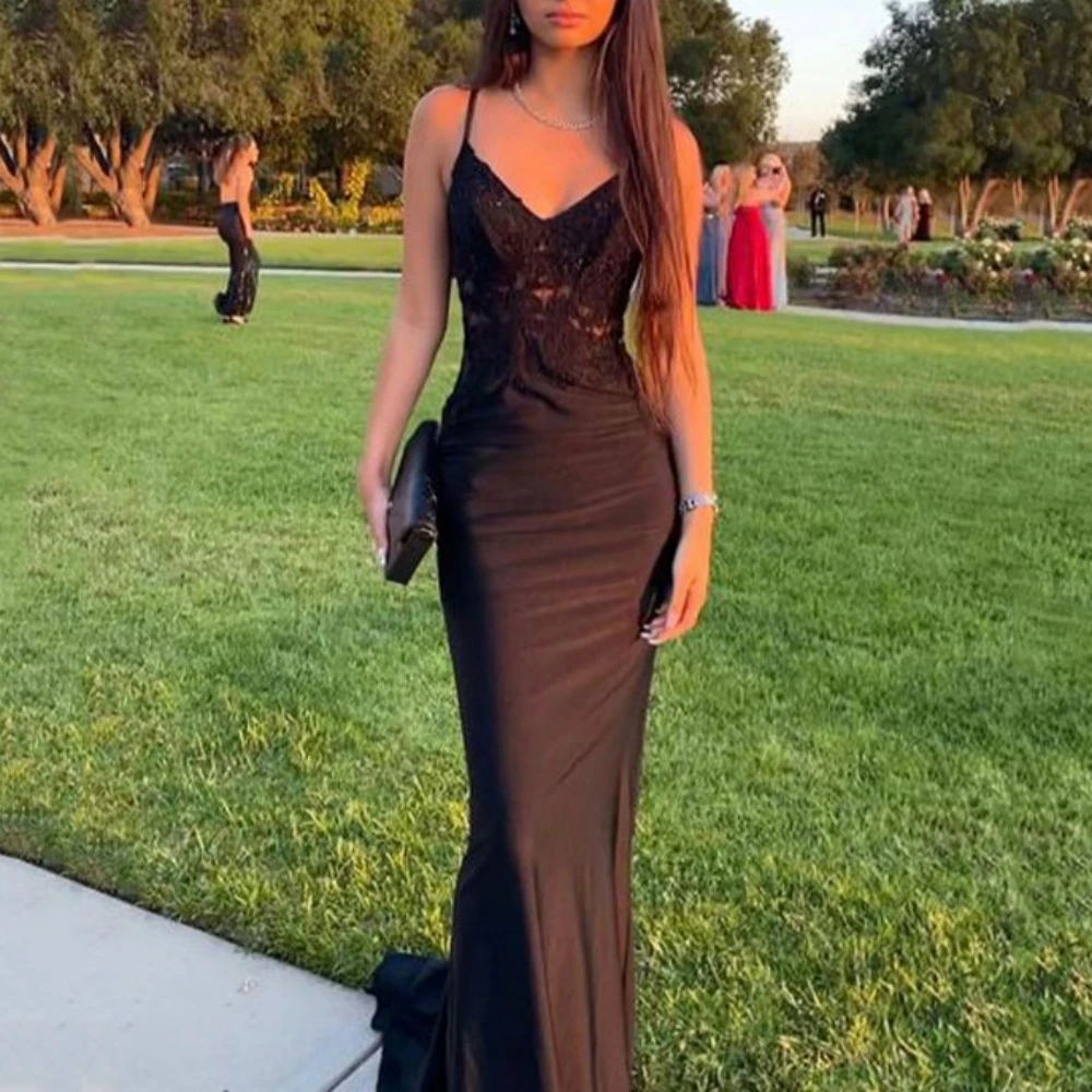 Sexy Prom Dress For Women Elegant Spaghetti Straps Sheath Evening Gowns V-Neck Lace Floor Length Party Dresses فساتين السهرة
Sexy Prom Dress For Women Elegant Spaghetti Straps Sheath Evening Gowns V-Neck Lace Floor Length Party Dresses فساتين السهرة