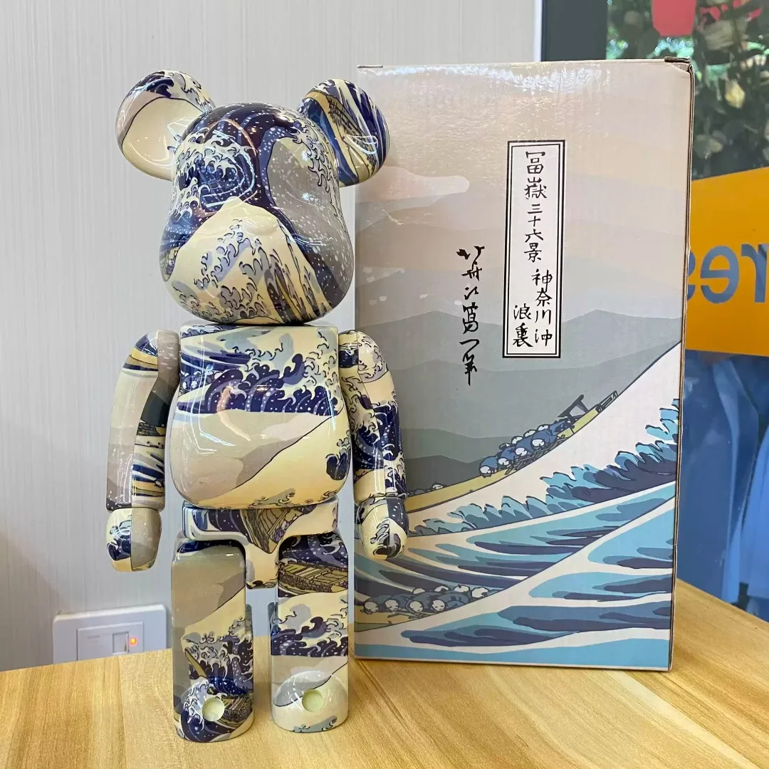 Bearbrick 400% Kanagawa пластиковый плюшевый медведь для серфинга, модная игрушка, фигурка Be @ rbrick, 28 см, Подарочная фигурка, украшение для стола из АБС-пластика
Bearbrick 400% Kanagawa пластиковый плюшевый медведь для серфинга, модная игрушка, фигурка Be @ rbrick, 28 см, Подарочная фигурка, украшение для стола из АБС-пластика