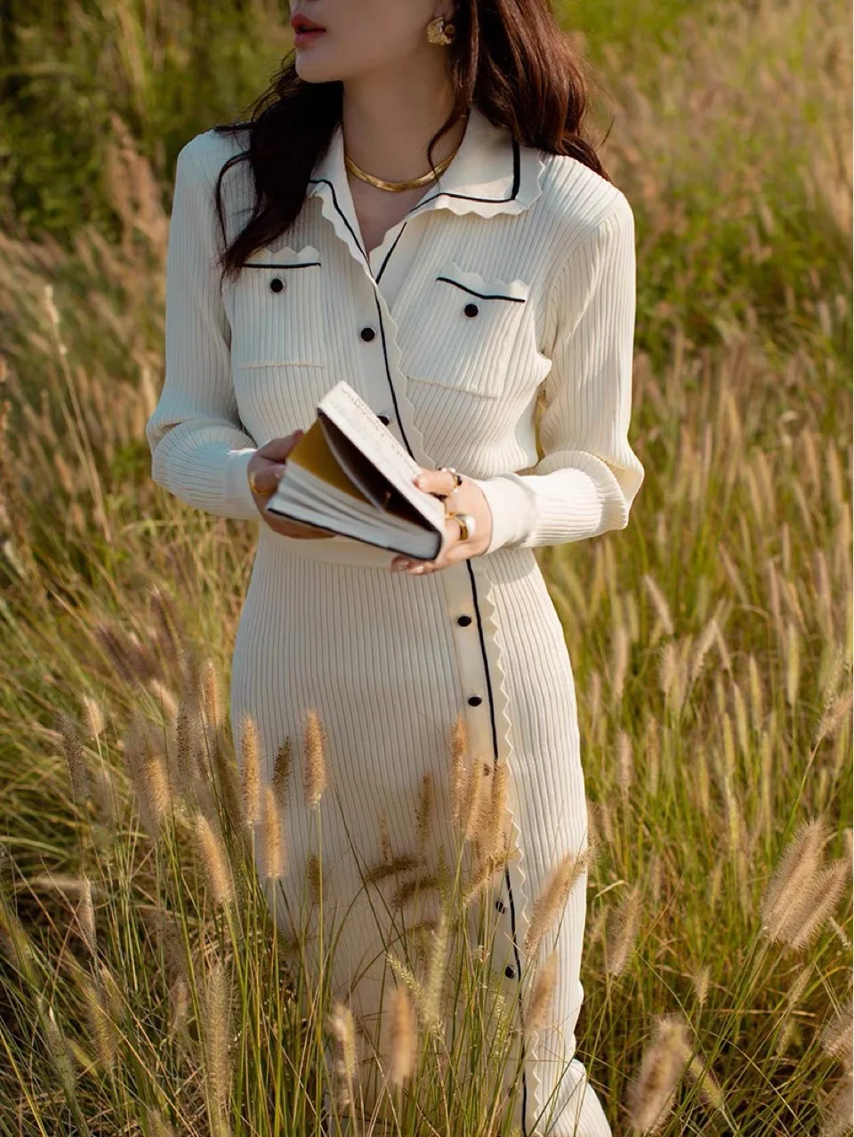 EFATZP Women's Autumn White Dress New Long Sleeve Slim Split Mid Length Knitted Casual Office Ladies Dress
EFATZP Women's Autumn White Dress New Long Sleeve Slim Split Mid Length Knitted Casual Office Ladies Dress