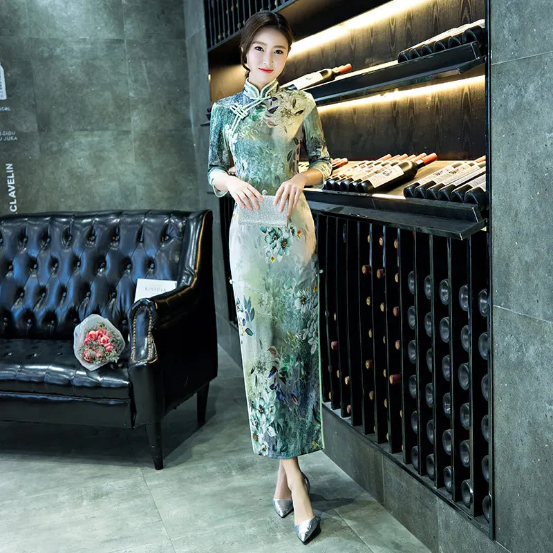 2022 Autumn Long Double-layer Cheongsam Stand-up Collar Slim-fit Daily Improved Green Qipao Robe Evening Party Dress for Women
2022 Autumn Long Double-layer Cheongsam Stand-up Collar Slim-fit Daily Improved Green Qipao Robe Evening Party Dress for Women