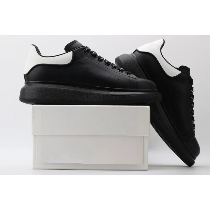 

Platform Designer Shoes Leather Lace Up Men Fashion White Black Velvet Suede Sneakers Chaussures De Espadrilles Sports Trainer