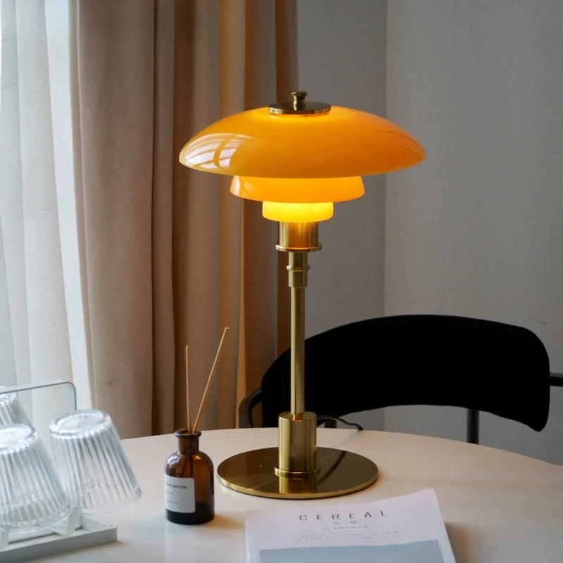 

Скандинавская стеклянная настольная лампа для чтения PH3, современная простая лампа для гостиной, спальни, кабинета, прикроватная декоративная настольная лампа