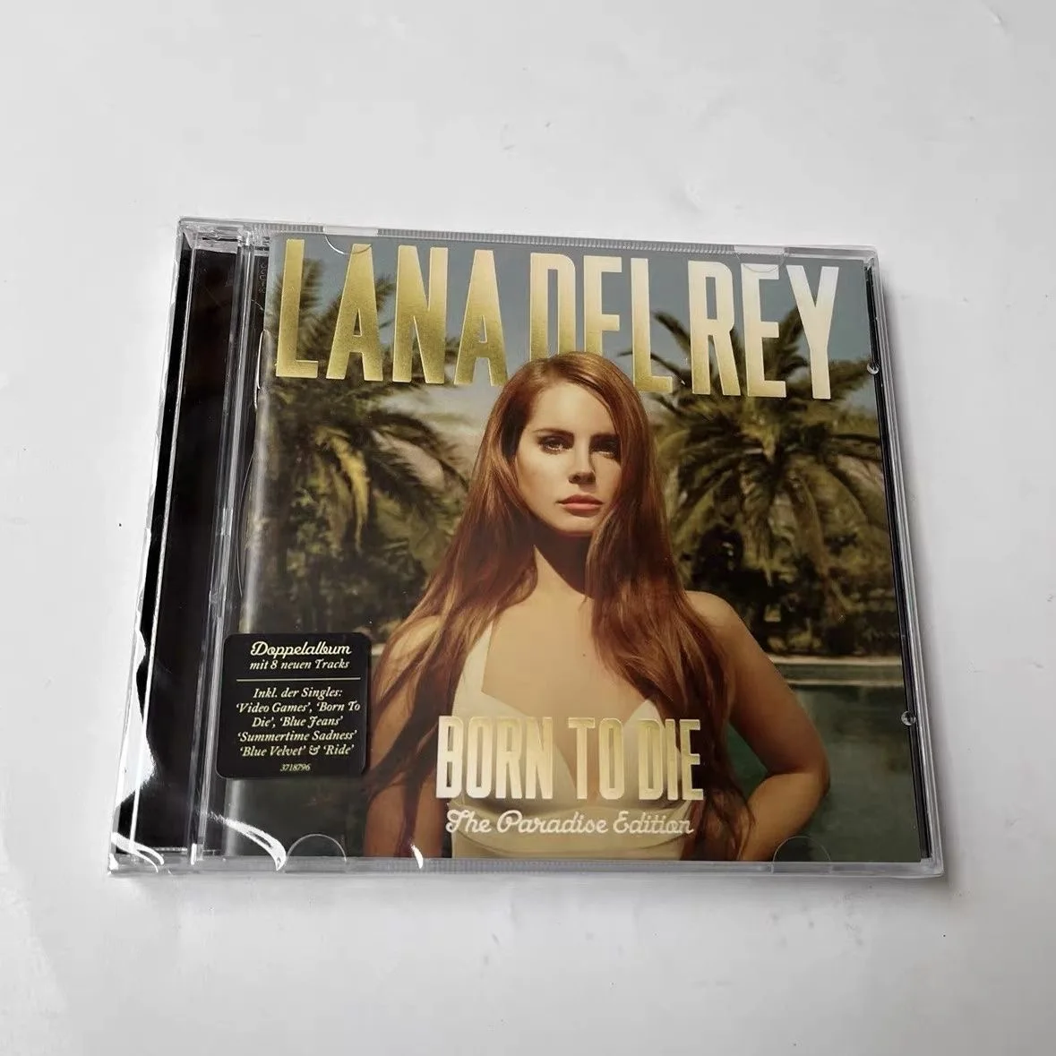 

Hot Lana Del Rey Music CD Born to Die–The Paradise Edition Album Cosplay Disc CD Walkman Car Play Songs Party Music Prop Gifts