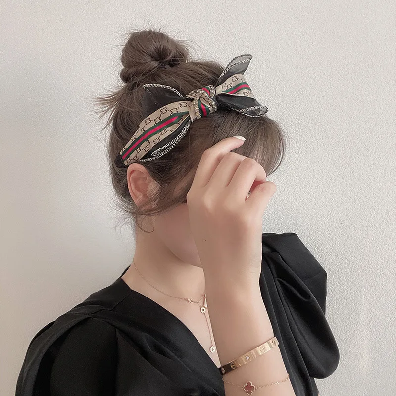 Vintage Satin Bowknot Headband for Ladies Elegant Girls Headdress Wide Bow Knotted Hairband Women Hair Accessories Gifts 2023
Vintage Satin Bowknot Headband for Ladies Elegant Girls Headdress Wide Bow Knotted Hairband Women Hair Accessories Gifts 2023