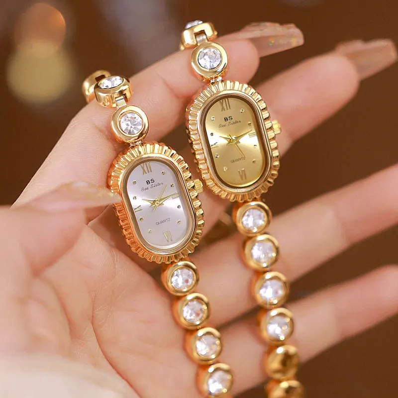 

2024 Vintage Jewelry Oval Compact Dial Quartz Watch Elegant Gold Crystal Chain Waterproof Women's Watch with Gift Box