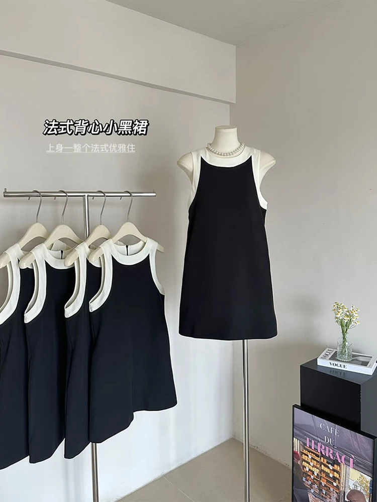 Женское винтажное платье-мини без рукавов, свободное короткое платье контрастных цветов с круглым вырезом, летний Цельный Сарафан, 2023
Женское винтажное платье-мини без рукавов, свободное короткое платье контрастных цветов с круглым вырезом, летний Цельный Сарафан, 2023